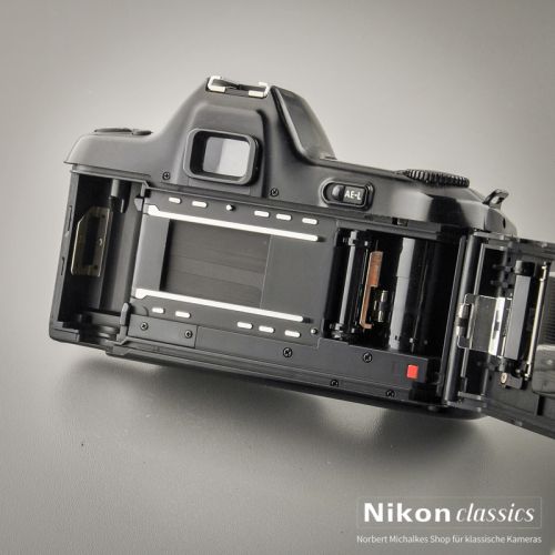 Nikon F601M (Zustand A/A-) OVP