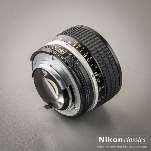 Preview: Nikon Nikkor 50/1,2 AIS (Zustand A+) OVP