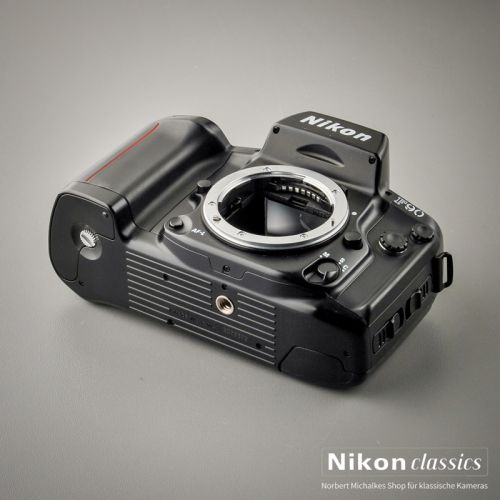 Nikon F90 (Zustand A)