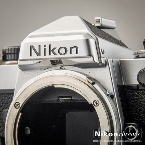 Nikon FE (Zustand A-)