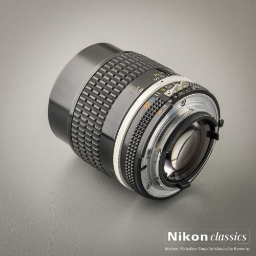 Preview: Nikon Nikkor 105/2,5 AIS (Zustand A/A-)