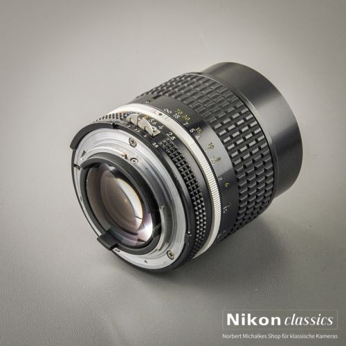 Preview: Nikon Nikkor 105/2,5 AIS (Zustand A/A-)