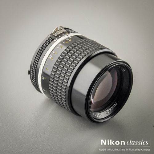 Nikon Nikkor 105/2,5 AIS (Zustand A/A-)