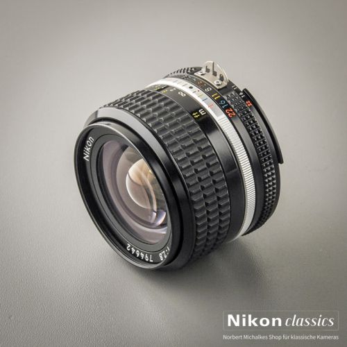 Preview: Nikon Nikkor 24/2,8 AIS (Zustand A)