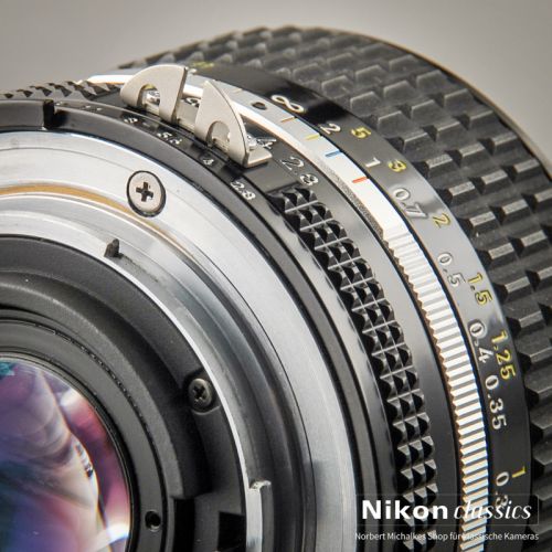 Nikon Nikkor 24/2,8 AIS (Zustand A)