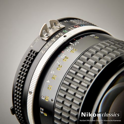Nikon Nikkor 85/2,0 AI  (Zustand A) OVP