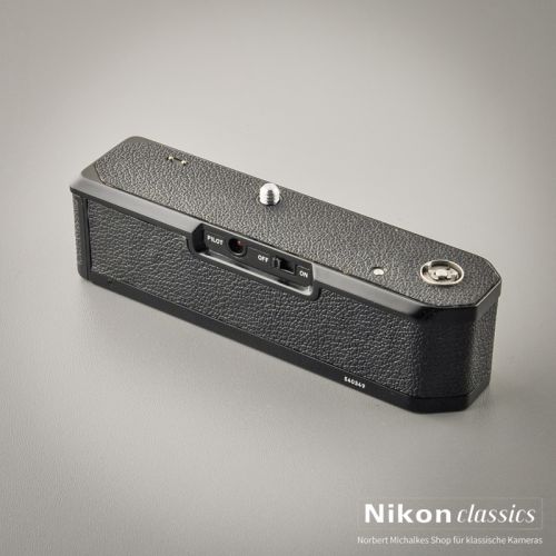 Nikon Auto Winder AW-1 (Condition A/A-)