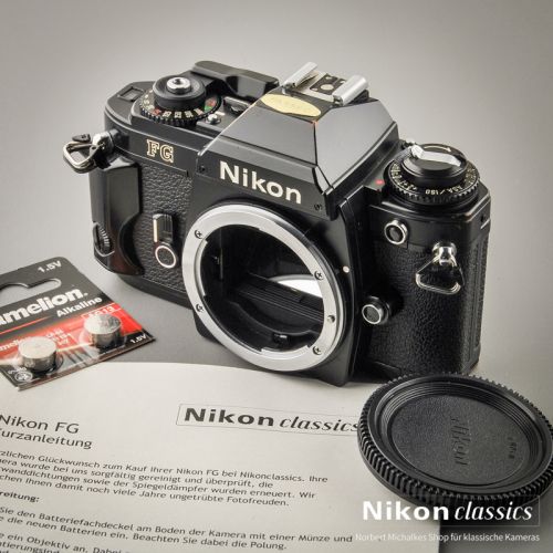 Nikon FG schwarz (Zustand A-)