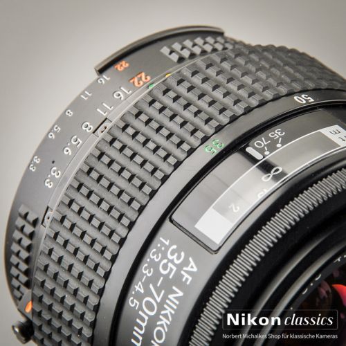 Nikon AF Zoom-Nikkor 35-70/3,3-4,5 Macro (Condition A+)