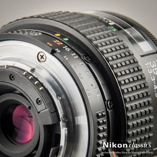 Nikon AF Zoom-Nikkor 35-70/3,3-4,5 Macro (Condition A+)