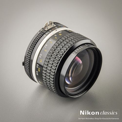 Nikon Nikkor 35/2,0 AIS (Condition A/A-)