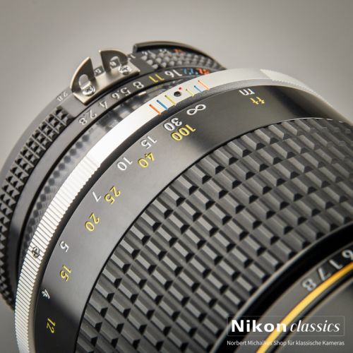 Nikon Nikkor 180/2,8 AIS ED (Condition A/A-)