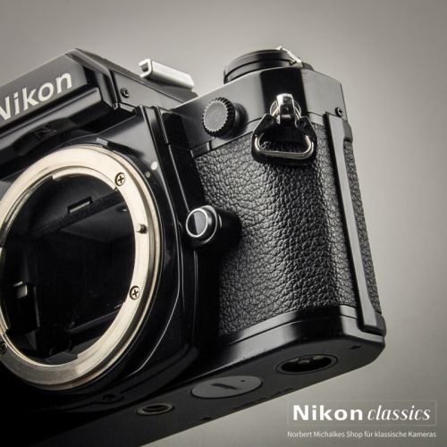 Nikon FM2n black (Condition A/A-) titan shutter