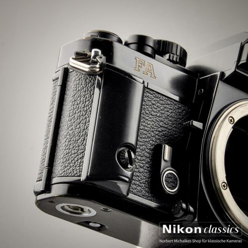 Nikon FA schwarz (Zustand A-)