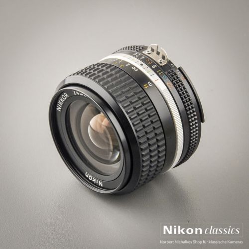 Nikon Nikkor 24/2,8 AIS (Condition A/A+)