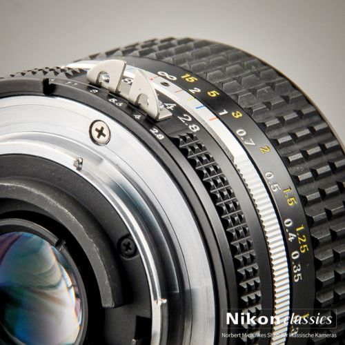 Nikon Nikkor 28/2,8 AIS (Zustand A)