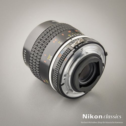 Nikon Micro-Nikkor 55/2,8 AIS (Condition A+)