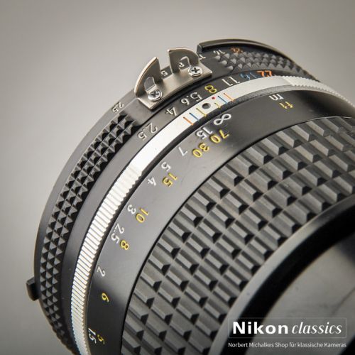 Nikon Nikkor 105/2,5 AIS (Zustand A/A-)
