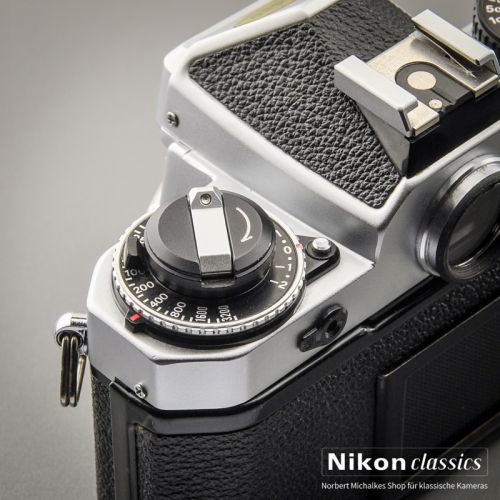 Nikon FE (Zustand A/A-)