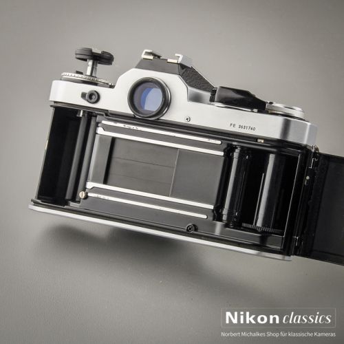 Nikon FE (Condition A/A-)