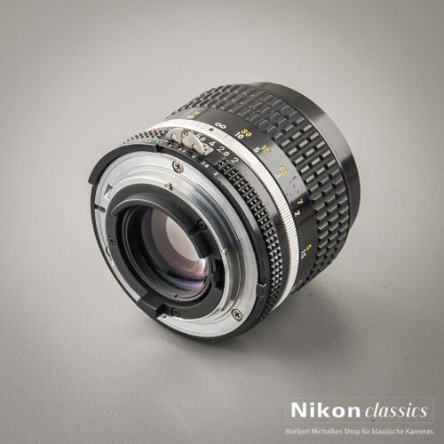 Nikon Nikkor 85/2,0 AIS  (Zustand A-)