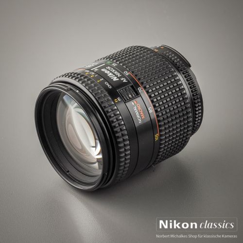 Nikon AF-D Zoom-Nikkor 28-105/3,5-4,5 (Condition A/A-)