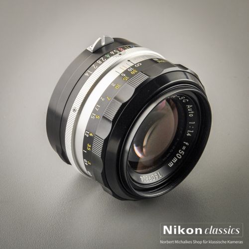 Nikon Nikkor-SC Auto 50/1,4 nonAI "Berg-und-Tal" (Zustand A+)