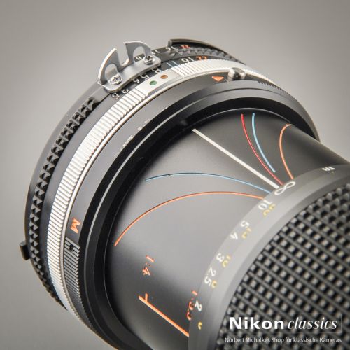 Nikon Zoom-Nikkor 35-105/3,5-4,5 AIS Macro (Condition A/A-)