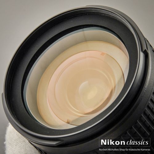 Nikon AF-S DX Zoom-Nikkor 18-70/3.5-4,5G ED (Condition A/A+)