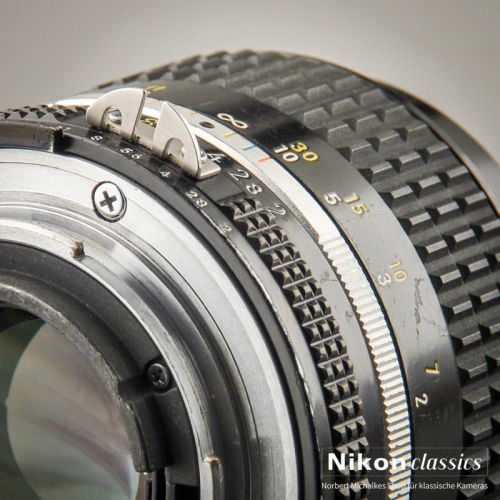 Nikon Nikkor 85/2,0 AIS (Condition A-/AB)