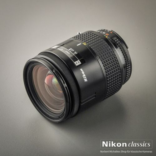 Preview: Nikon AF Zoom-Nikkor 28-85/3,5-4,5 (Zustand A/A-)