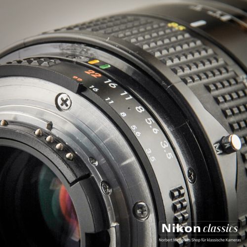 Nikon AF Zoom-Nikkor 28-85/3,5-4,5 (Zustand A/A-)