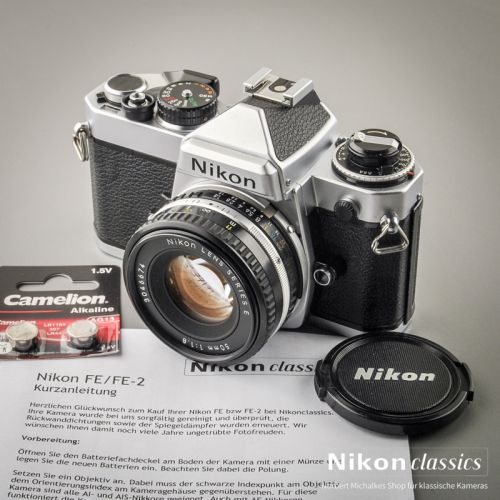 Nikon FE mit Nikon 50/1,8 Starter-Set
