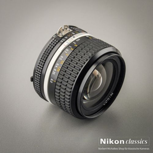Nikon Nikkor 24/2,8 AIS (Condition A+)