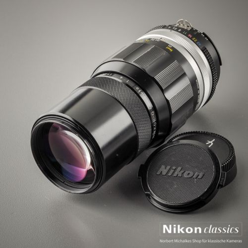 Nikon Nikkor-QC Auto 200/4 AI-Umbau "Berg-und-Tal" (Zustand A-)
