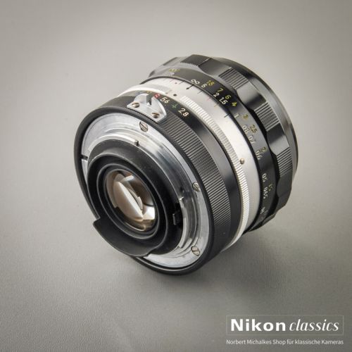 Preview: Nikon Nikkor-N 24/2,8 nonAI "Berg-und-Tal" (Zustand A/A-)