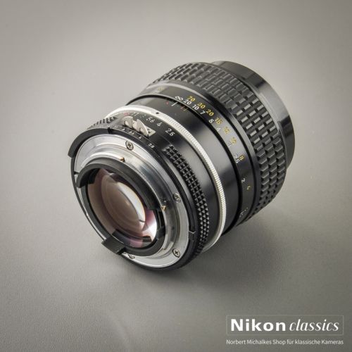 Preview: Nikon Nikkor 105/2,5 AI (Condition A/A-)