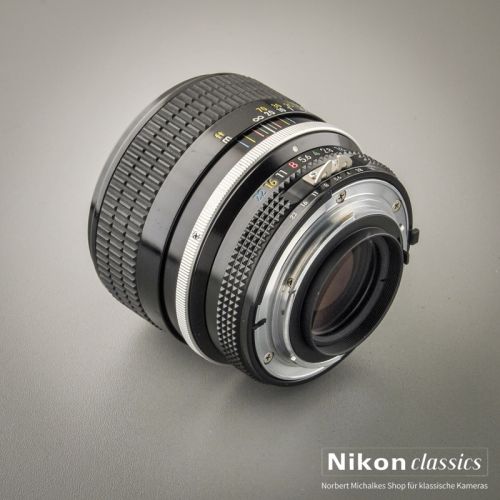 Preview: Nikon Nikkor 85/1,8 AI (Zustand A/A-)