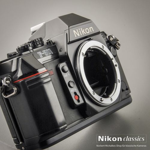 Nikon F501 (Zustand A-)
