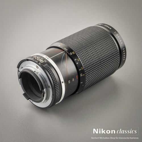 Nikon Zoom-Nikkor 35-135/3,5-4,5 AIS Macro (Zustand A/A-)