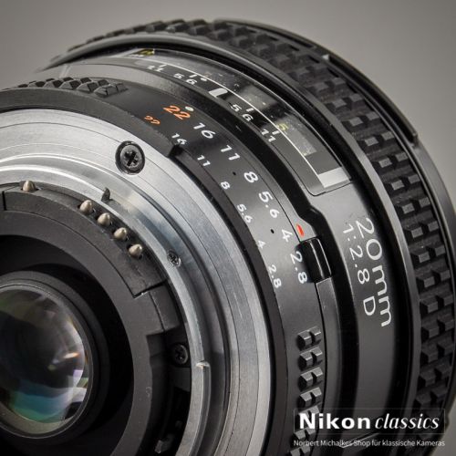 Nikon AF-D Nikkor 20/2,8