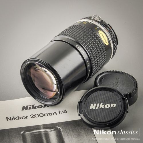 Nikon Nikkor 200/4 AIS (Condition A/A-)