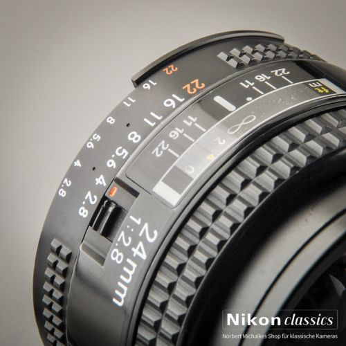 Nikon AF Nikkor 24/2,8N (Zustand A/A-)