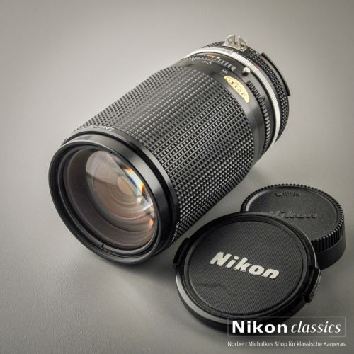 Nikon Zoom-Nikkor 35-200/3,5-4,5 AIS Macro (Condition A)