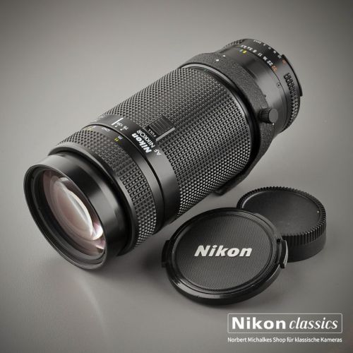 Nikon AF Zoom-Nikkor 75-300/4,5-5,6