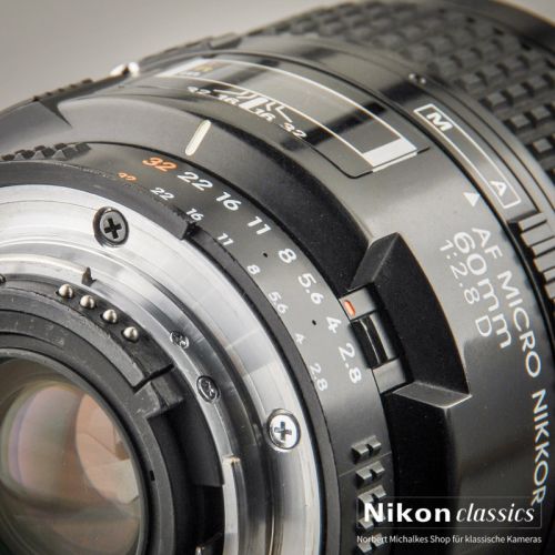 Nikon AF-D Micro-Nikkor 60/2,8 (Zustand A) OVP