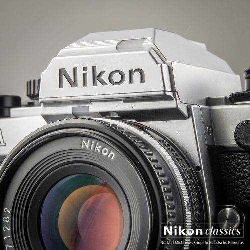 Nikon FA mit Nikkor 50/1,8 (Zustand A/A-)