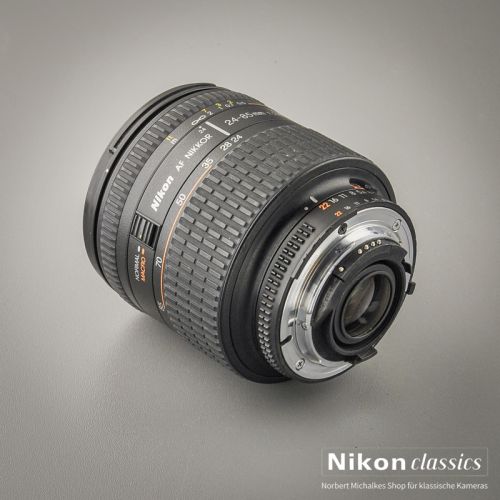 Nikon AF-D Zoom-Nikkor 24-85/2,8-4 IF (Zustand A)