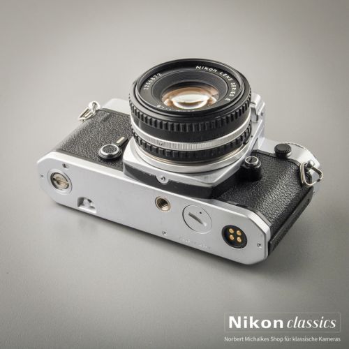 Preview: Nikon FE mit Nikon 50/1,8 Starter-Set