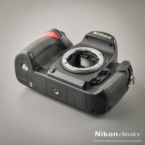 Preview: Nikon F6 (Zustand A/A-)